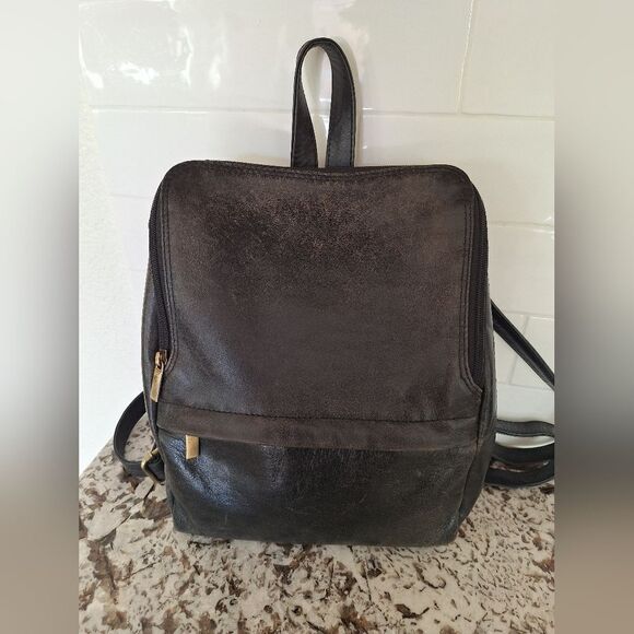 Brown leather backpack - Picture 1 of 9